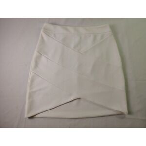 NWT Express White Criss Cross Overlay Envelope Wrap Asymmetrical Mini Skirt 12